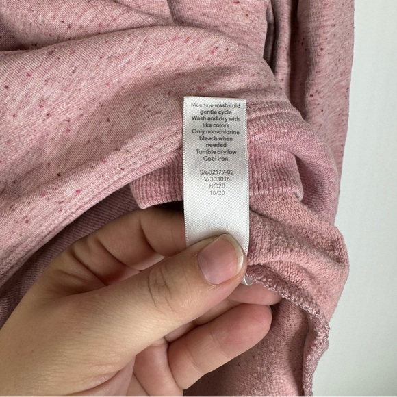 Athleta Balance Pullover in Victorian Berry Size Xsmall - Picture 7 of 7